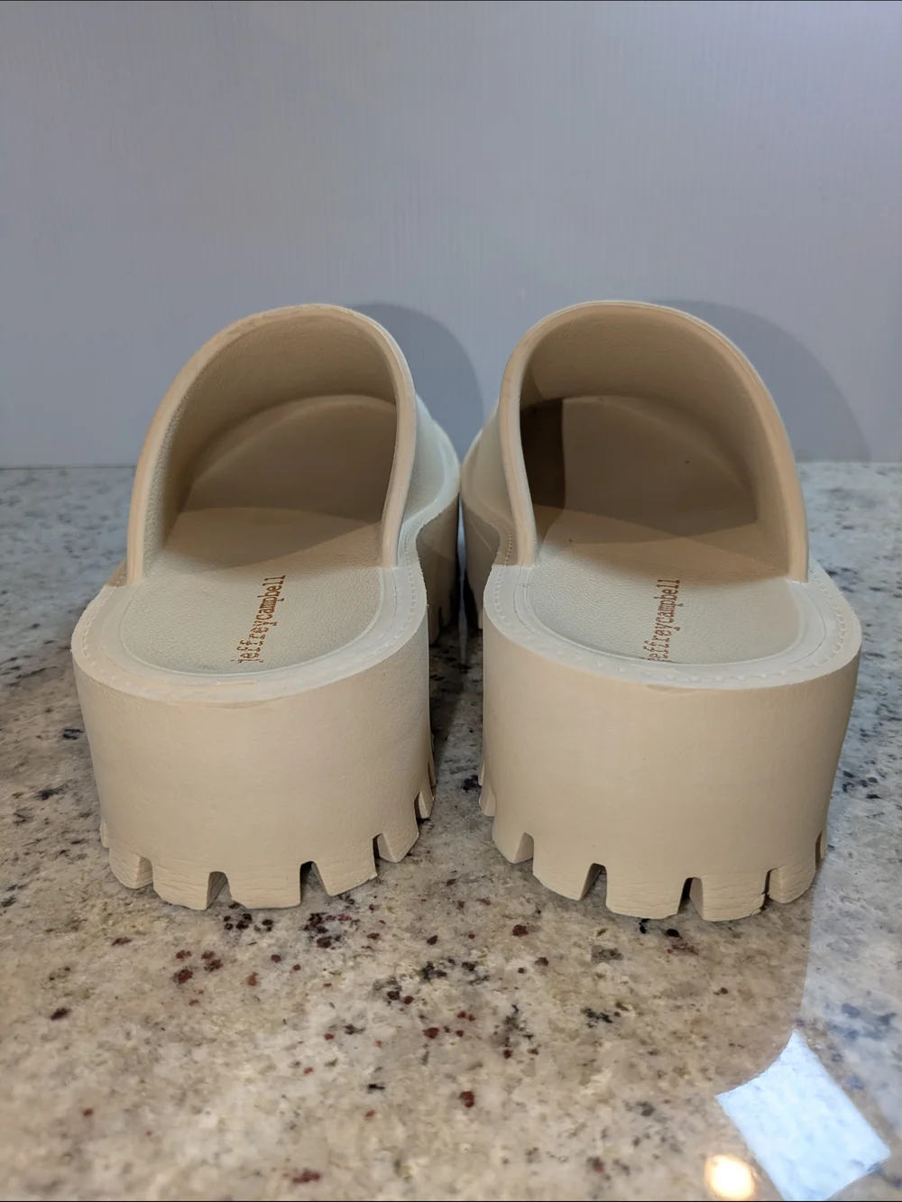 Jeffrey Campbell Ivory Platform Mule Clogs Lug Sole Slip On Shoes Women's 8 EU39